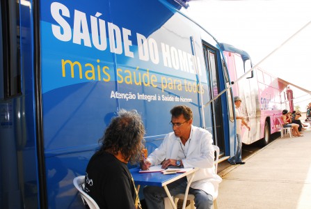 2010-09-14, Ônibus_Saúde do Homem ft Zaqueu Proença 004