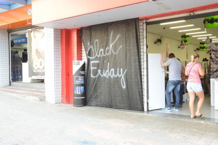 11-23-2018-black-friday-ft-fernando-abreu-011-450x300