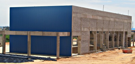 Casa bombas de recalque e reservatório água tratada