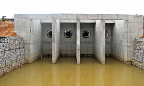 Estrutura captação rio Sorocaba